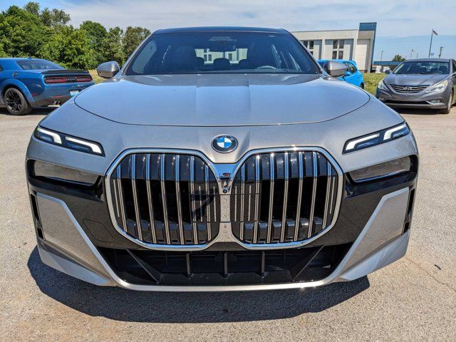 2023 BMW 7 Series 760i xDrive