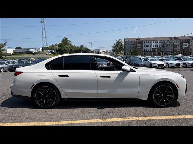 2023 BMW 7 Series 760i xDrive