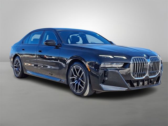 2023 BMW 7 Series 760i xDrive