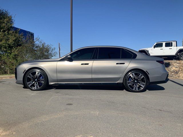 2023 BMW 7 Series 760i xDrive