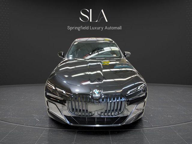 2023 BMW 7 Series 760i xDrive