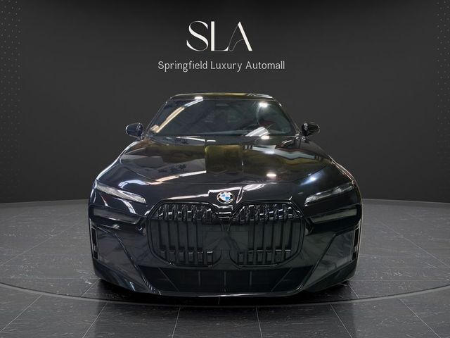 2023 BMW 7 Series 760i xDrive