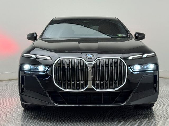 2023 BMW 7 Series 760i xDrive