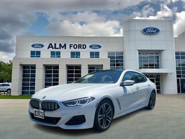 2023 BMW 8 Series 840i