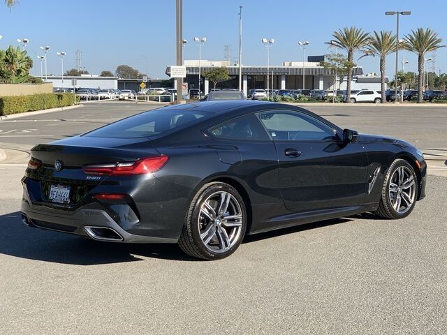 2023 BMW 8 Series 840i