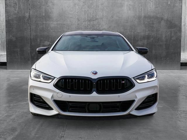 2023 BMW 8 Series M850i