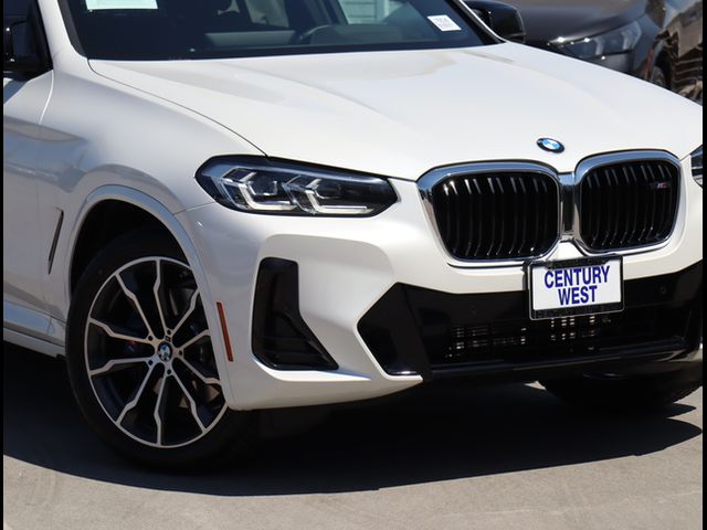 2023 BMW X3 M40i