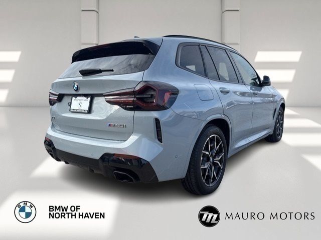 2023 BMW X3 M40i