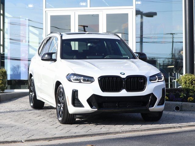 2023 BMW X3 M40i