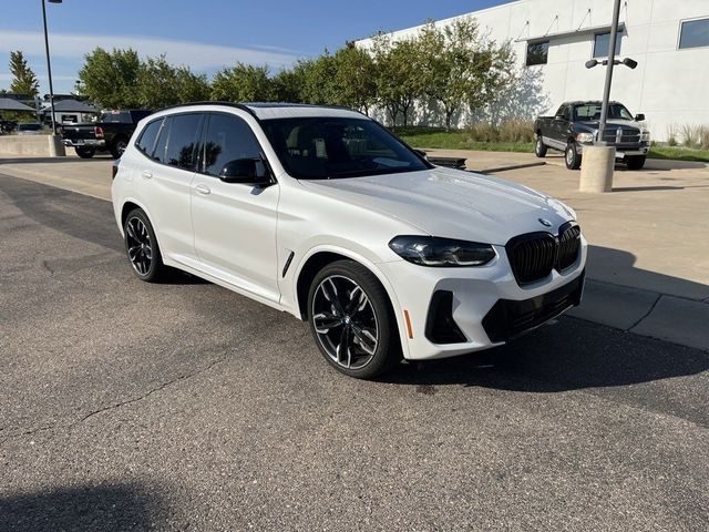 2023 BMW X3 M40i