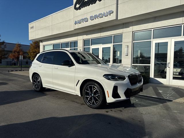 2023 BMW X3 M40i