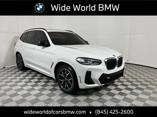 2023 BMW X3 M40i