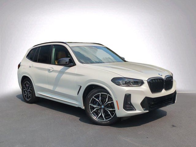 2023 BMW X3 M40i