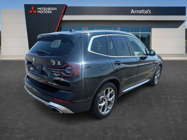 2023 BMW X3 xDrive30i
