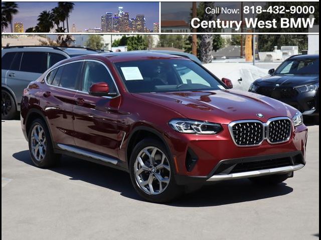 2023 BMW X4 xDrive30i