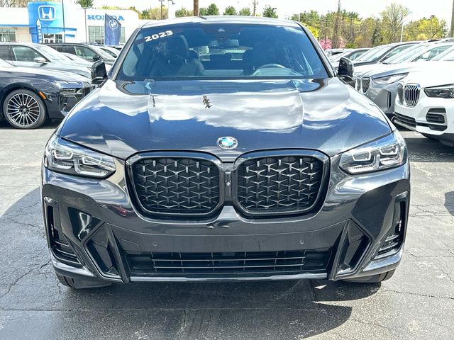2023 BMW X4 xDrive30i