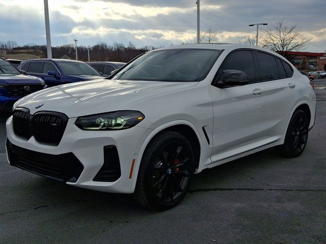 2023 BMW X4 M40i