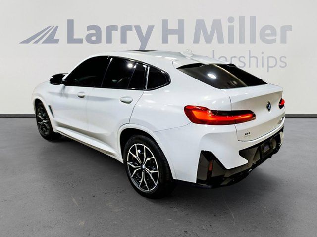 2023 BMW X4 M40i