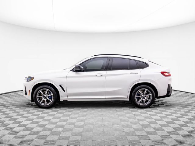 2023 BMW X4 M40i