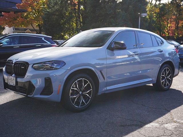 2023 BMW X4 M40i