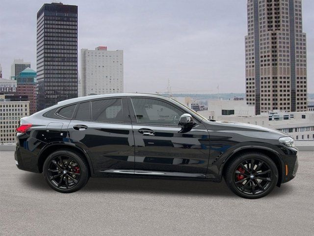 2023 BMW X4 M40i