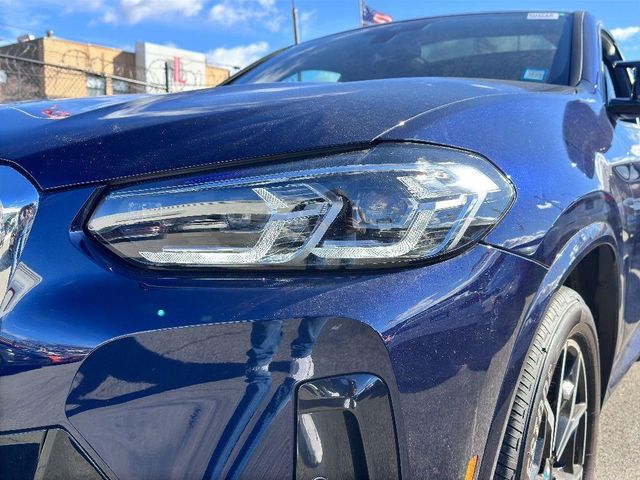 2023 BMW X4 M40i