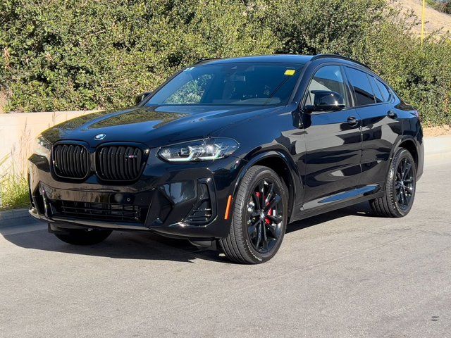 2023 BMW X4 M40i