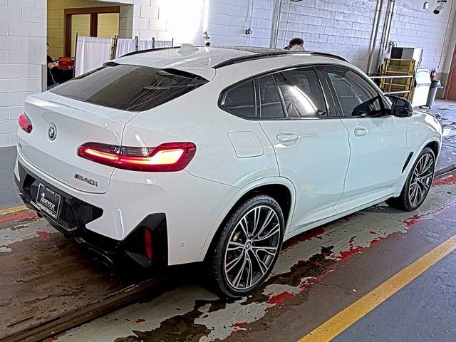 2023 BMW X4 M40i