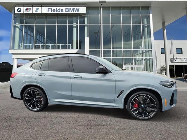 2023 BMW X4 M40i