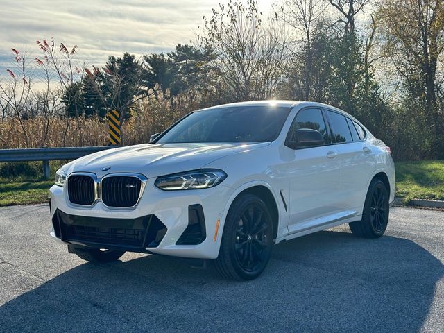 2023 BMW X4 M40i