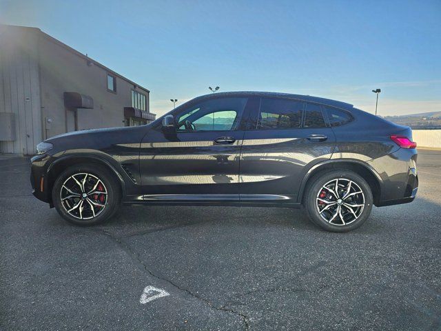 2023 BMW X4 M40i