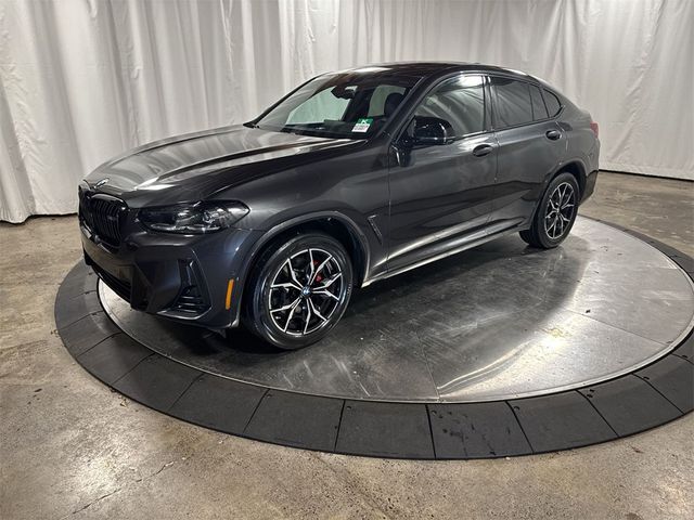 2023 BMW X4 M40i