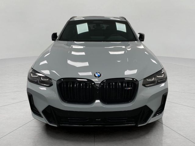 2023 BMW X4 M40i