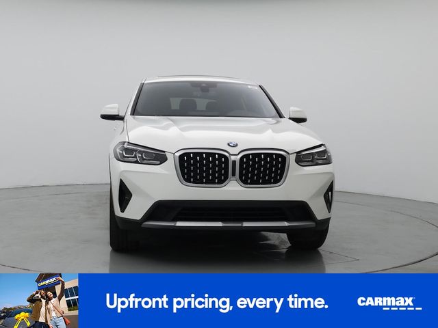2023 BMW X4 xDrive30i