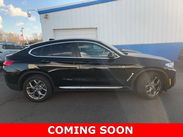 2023 BMW X4 xDrive30i