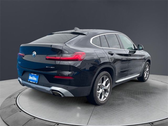 2023 BMW X4 xDrive30i