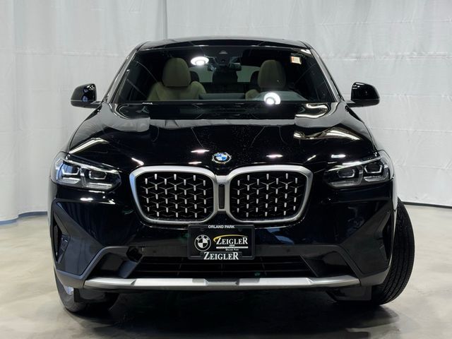 2023 BMW X4 xDrive30i