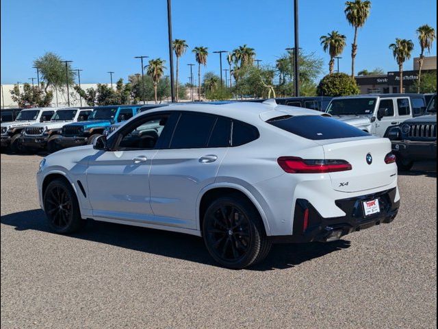 2023 BMW X4 xDrive30i