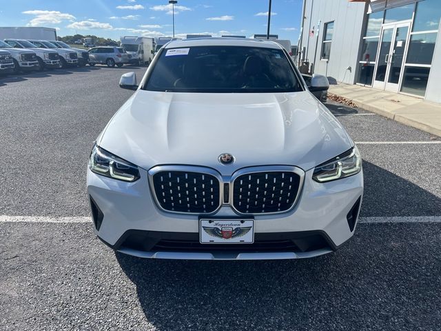 2023 BMW X4 xDrive30i