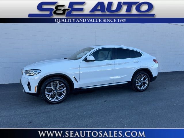 2023 BMW X4 xDrive30i