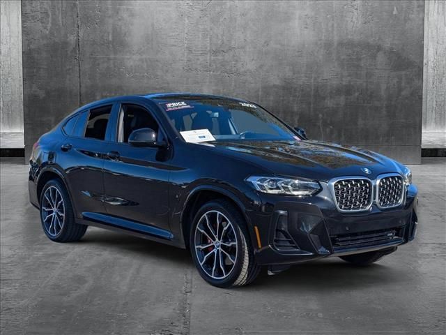 2023 BMW X4 xDrive30i