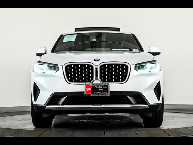 2023 BMW X4 xDrive30i