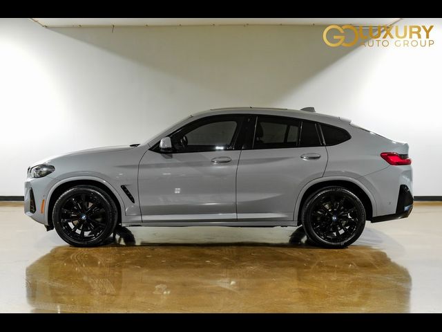 2023 BMW X4 xDrive30i