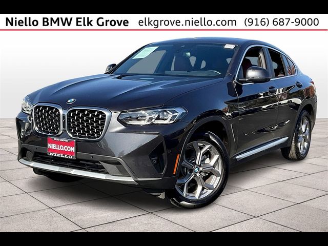 2023 BMW X4 xDrive30i