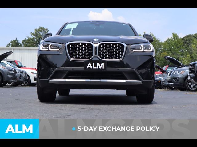 2023 BMW X4 xDrive30i