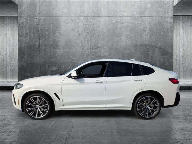 2023 BMW X4 xDrive30i