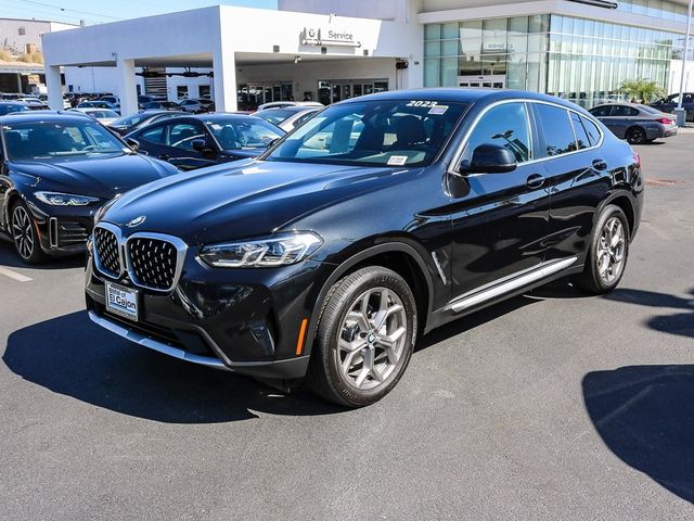 2023 BMW X4 xDrive30i