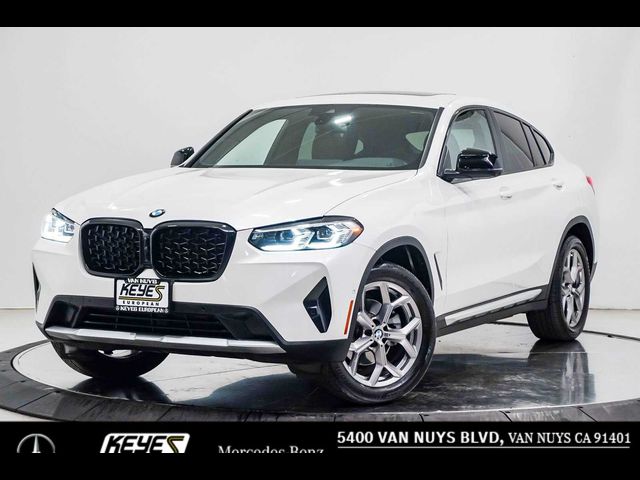 2023 BMW X4 xDrive30i