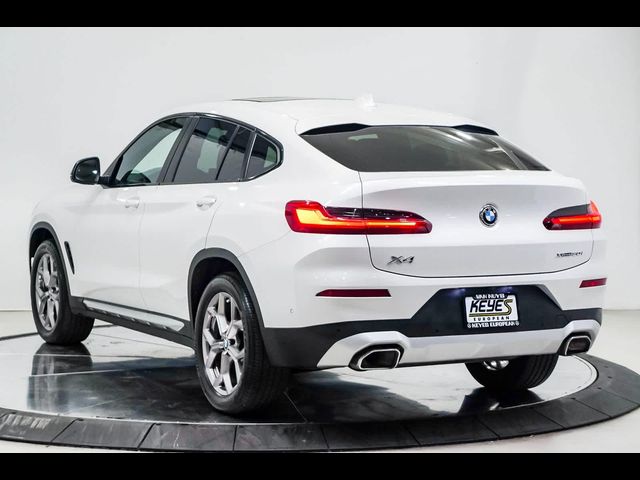 2023 BMW X4 xDrive30i