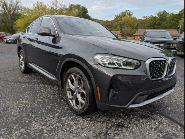 2023 BMW X4 xDrive30i